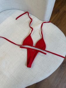 Biquíni fita vermelho